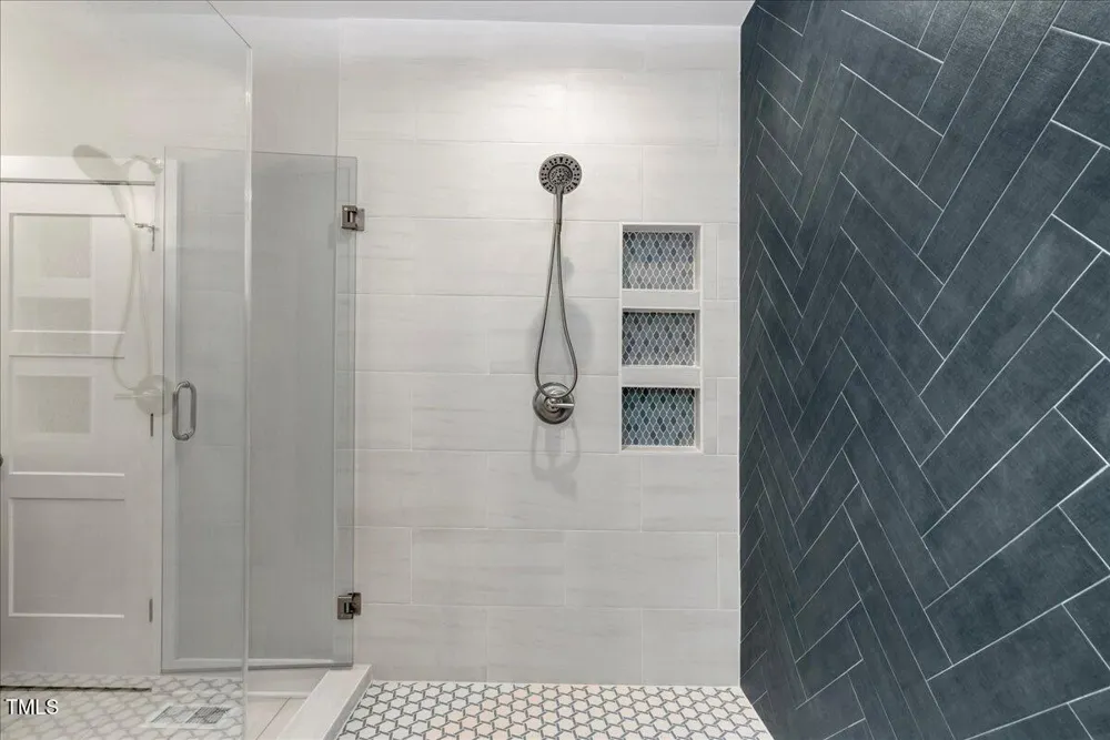 53 Stonewood Loop Lane Henderson, NC 27537