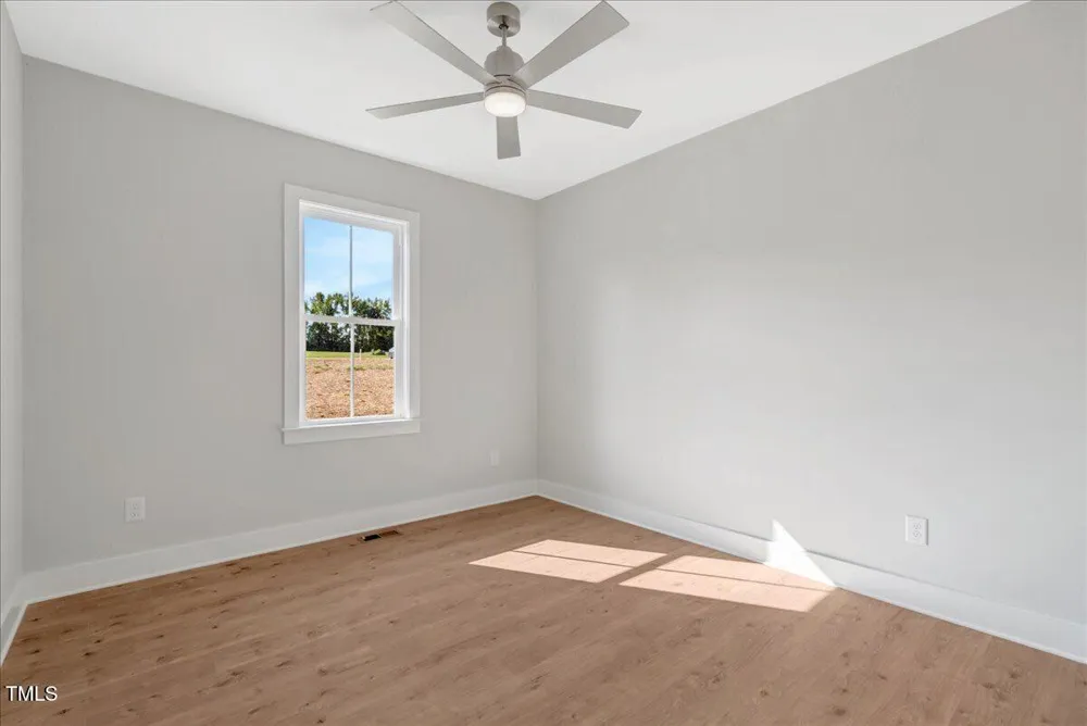 53 Stonewood Loop Lane Henderson, NC 27537