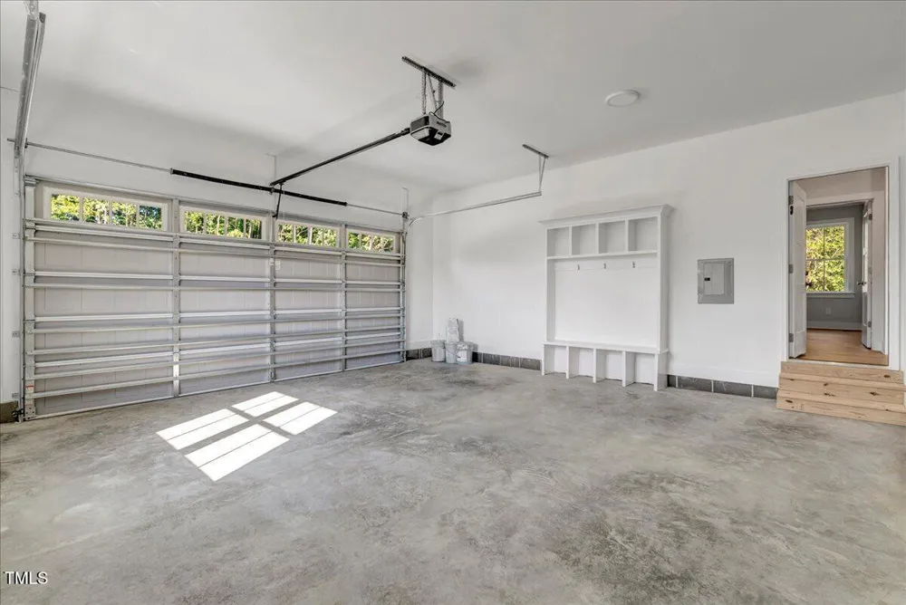 53 Stonewood Loop Lane Henderson, NC 27537