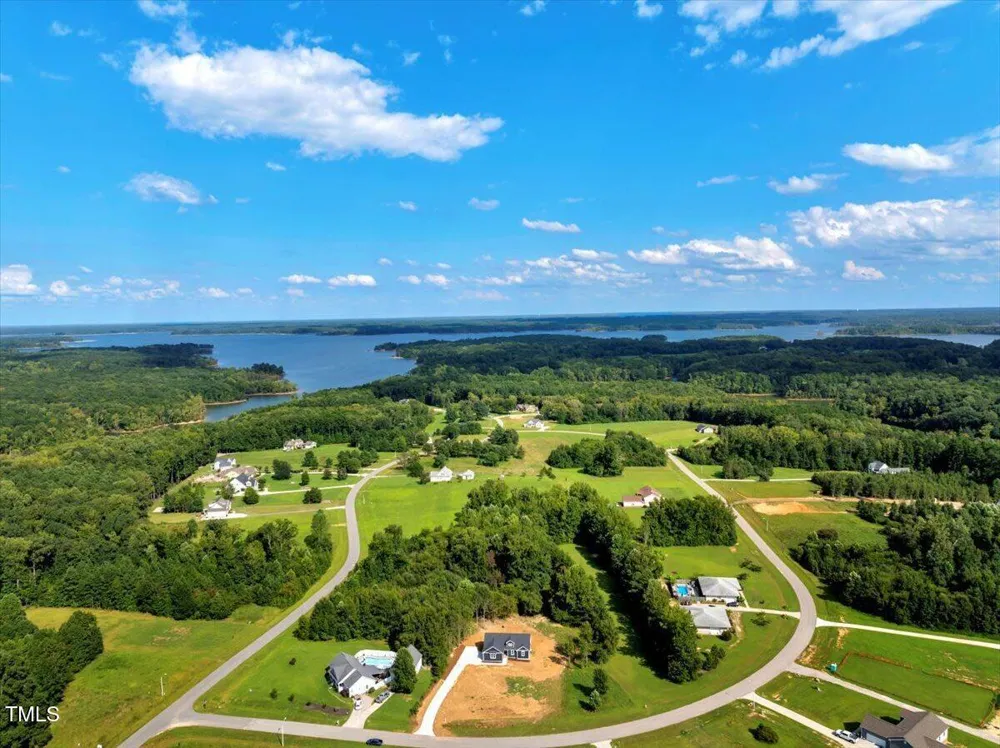 53 Stonewood Loop Lane Henderson, NC 27537