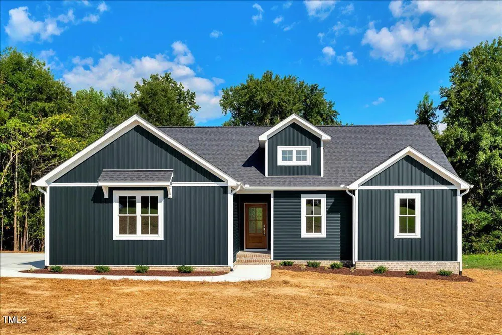 53 Stonewood Loop Lane Henderson, NC 27537