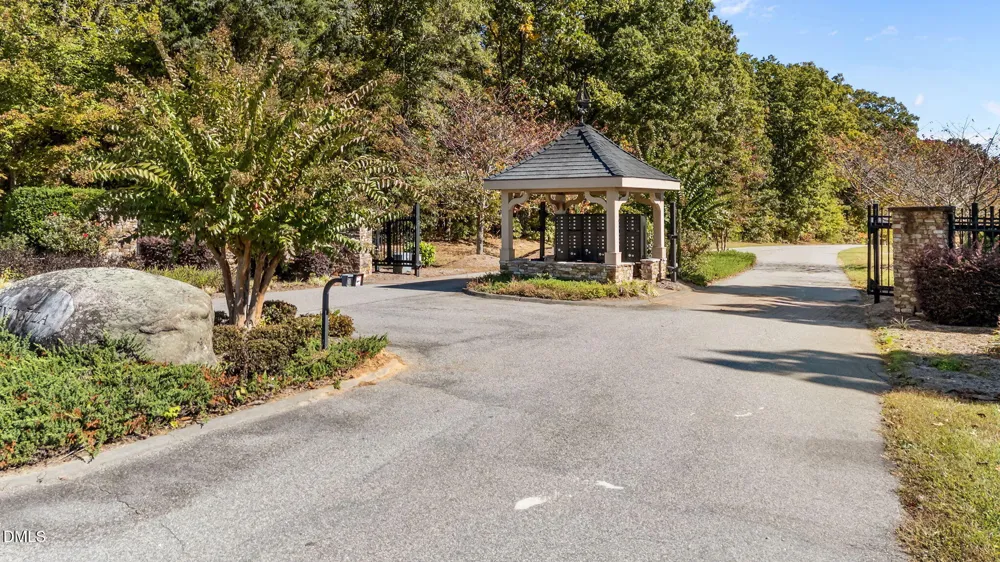 53 Stonewood Loop Lane Henderson, NC 27537