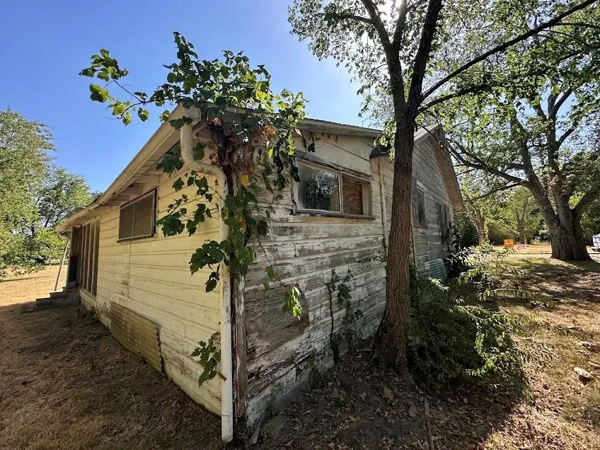 1121 Norris Street Commerce, TX 75428
