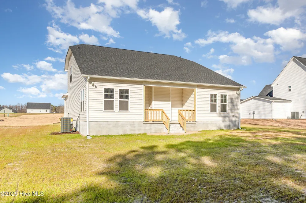 83 Tuskeegee Drive Smithfield, NC 27577