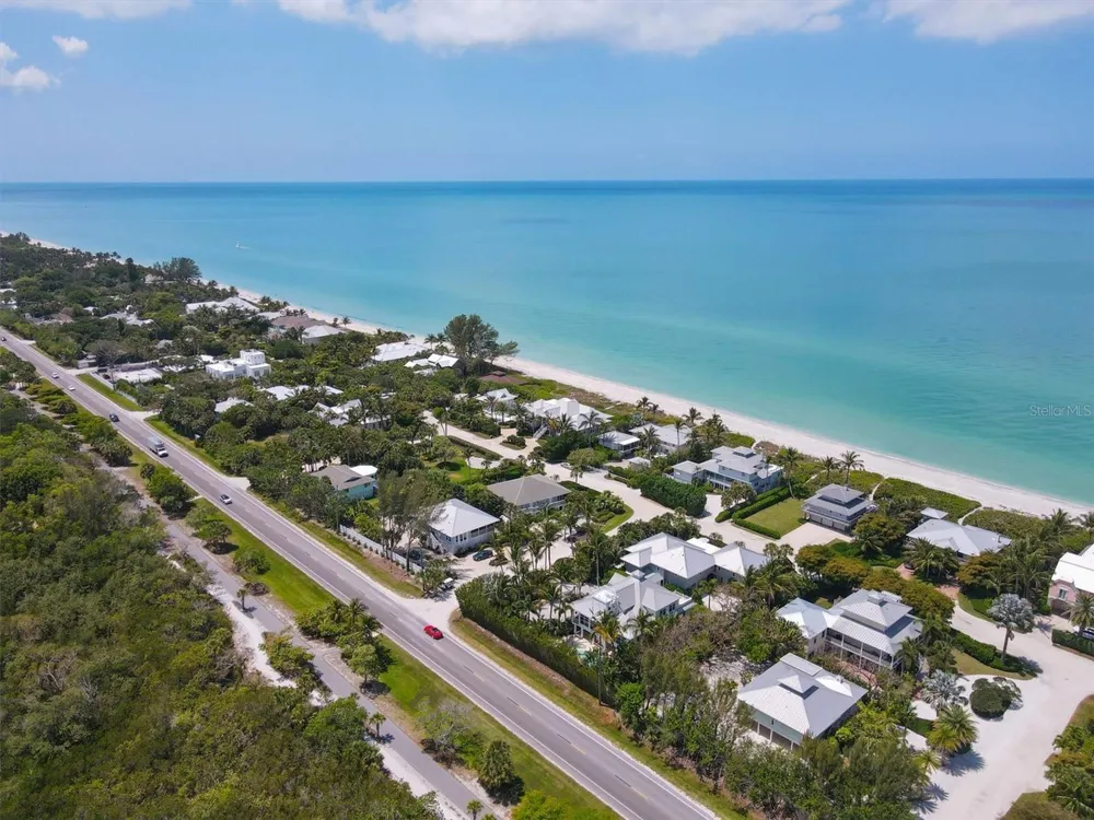 2425 24TH STREET W Boca Grande, FL 33921