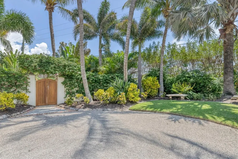 2425 24TH STREET W Boca Grande, FL 33921