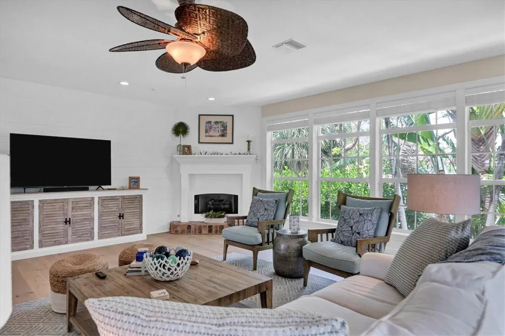 2425 24TH STREET W Boca Grande, FL 33921