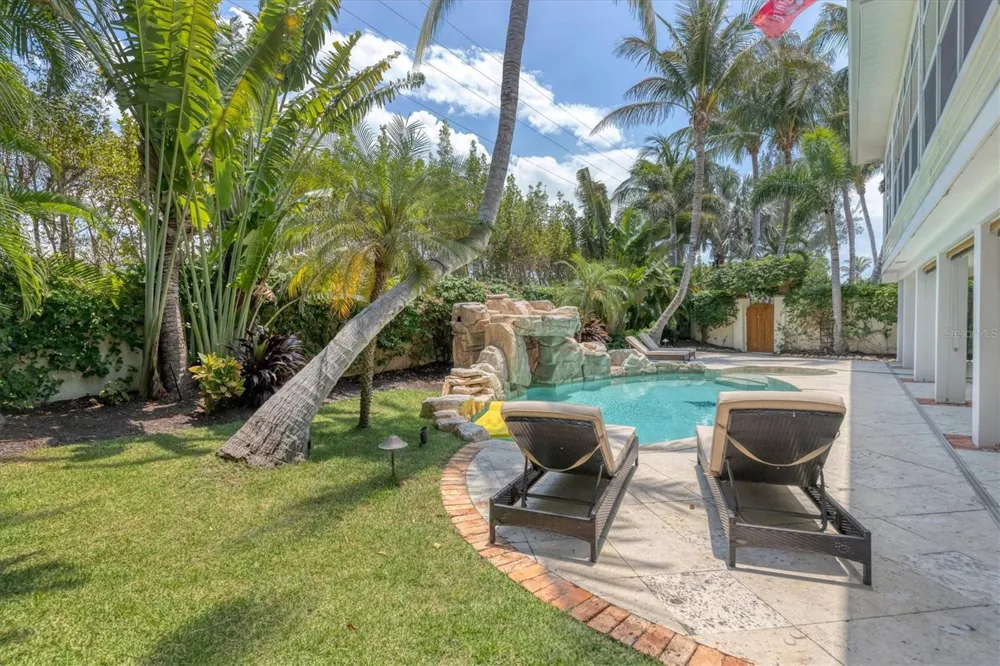 2425 24TH STREET W Boca Grande, FL 33921