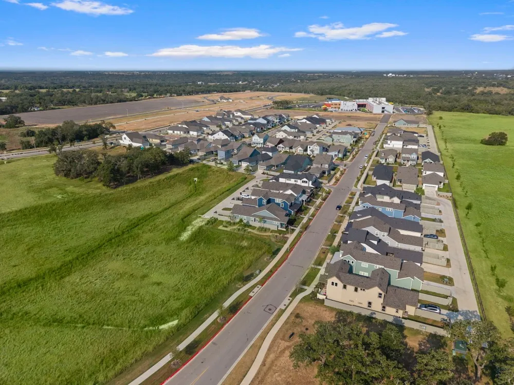 191 Weaver Lane Bastrop, TX 78602