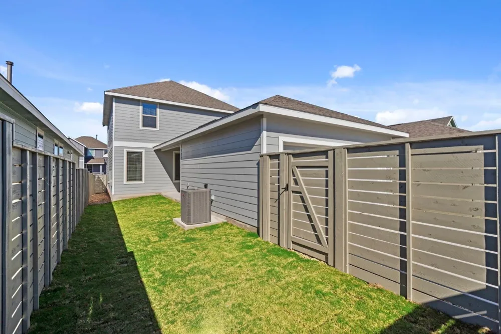 191 Weaver Lane Bastrop, TX 78602