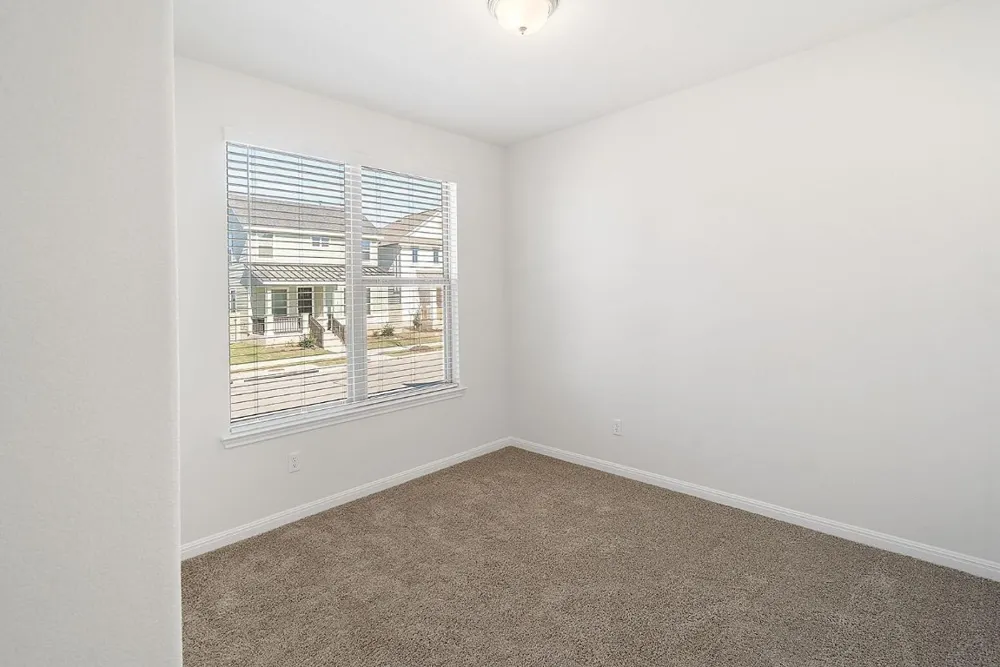 193 Weaver Lane Bastrop, TX 78602