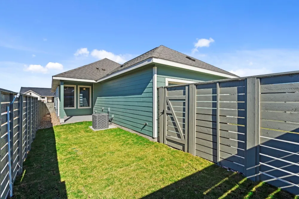 193 Weaver Lane Bastrop, TX 78602