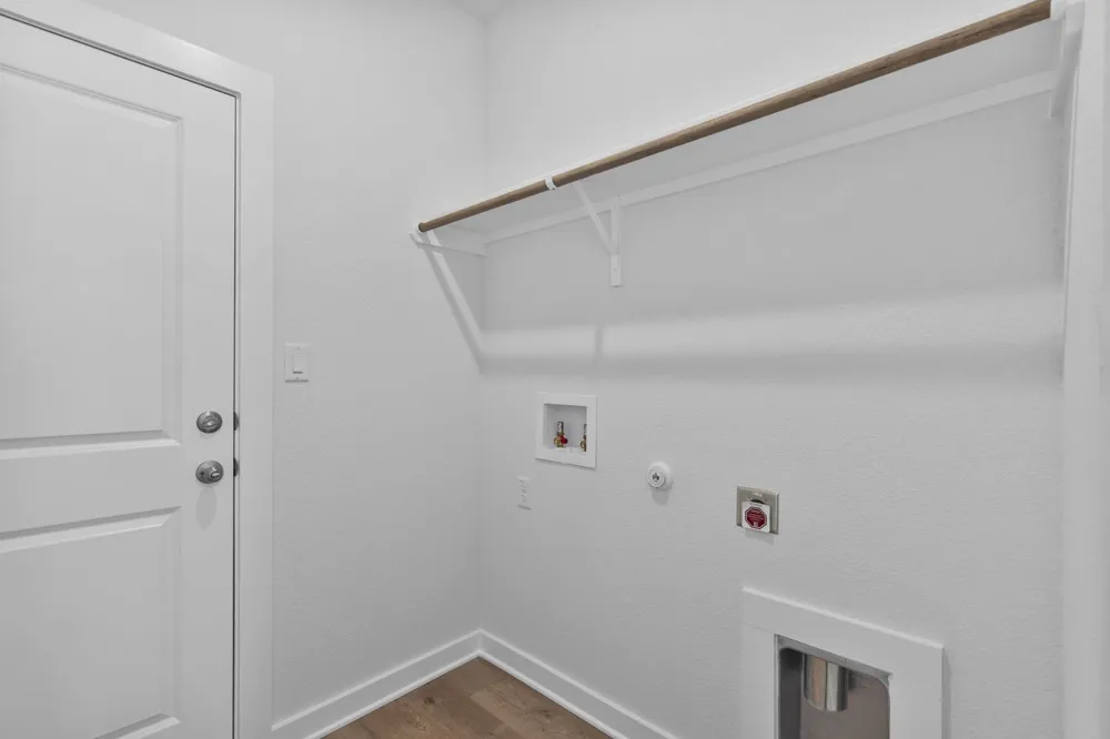 193 Weaver Lane Bastrop, TX 78602