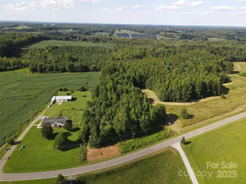 215 Rowan Road