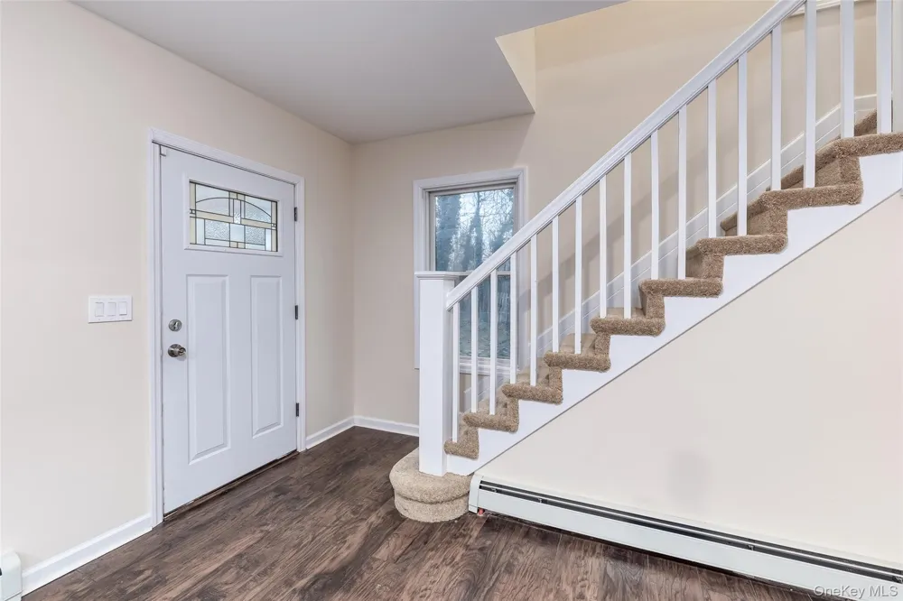 30170 Main Road Cutchogue, NY 11935