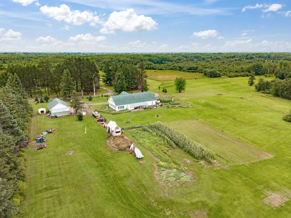 3723 Birchwood Road Kettle River, MN 55757