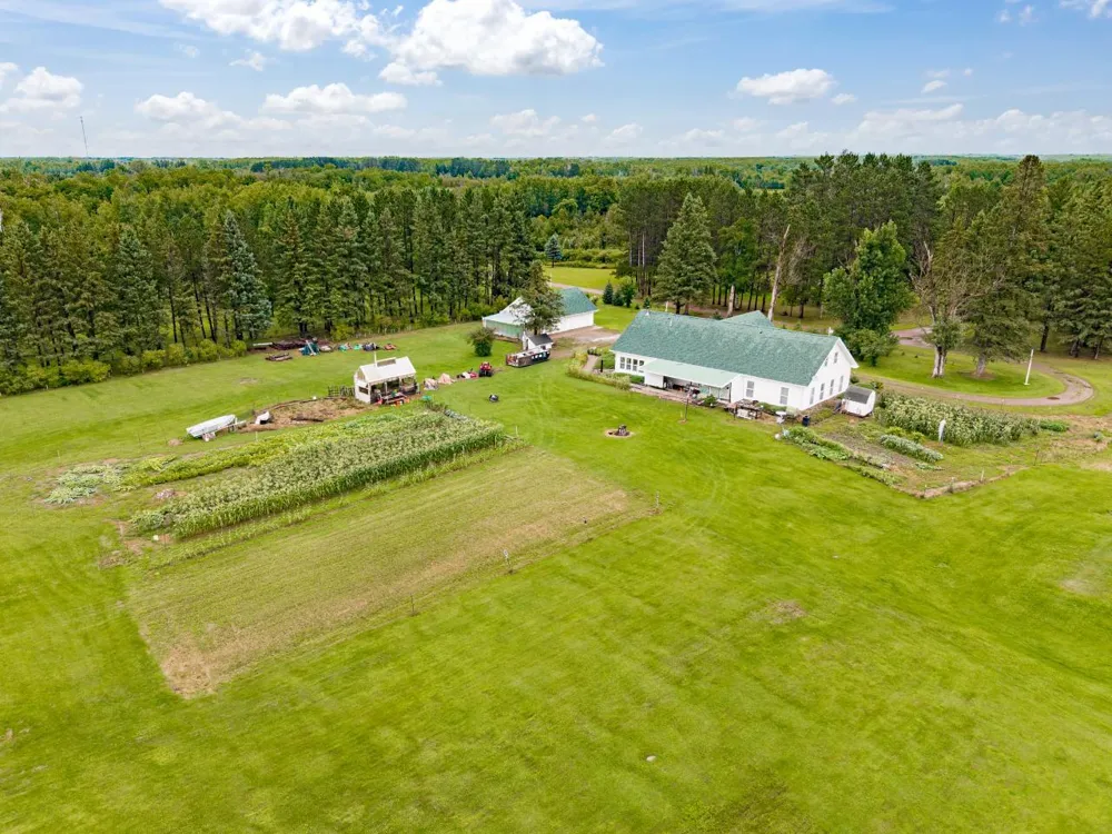 3723 Birchwood Road Kettle River, MN 55757
