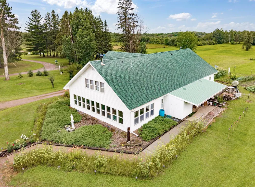 3723 Birchwood Road Kettle River, MN 55757