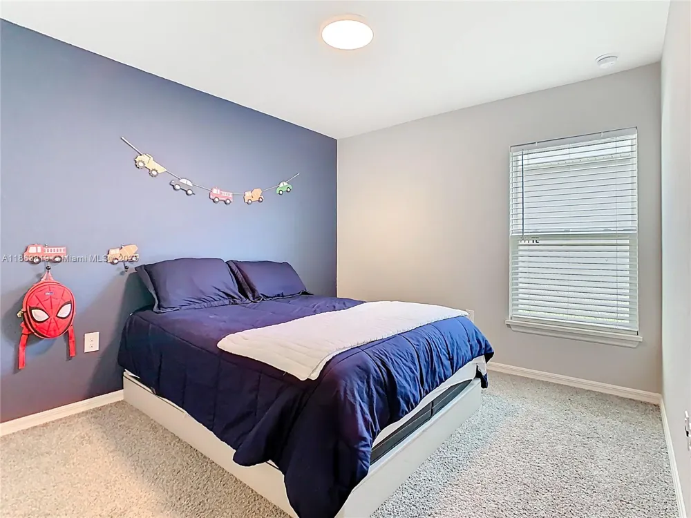 1060 Cascade Drive Davenport, FL 33837