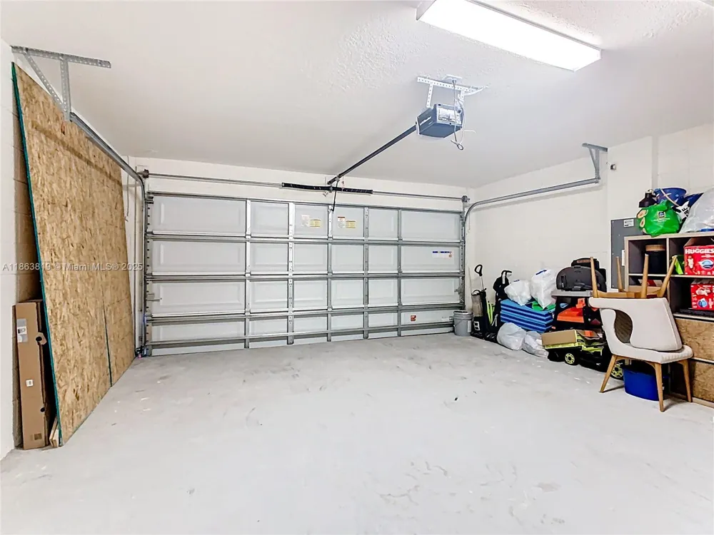 1060 Cascade Drive Davenport, FL 33837