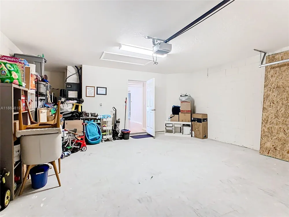 1060 Cascade Drive Davenport, FL 33837