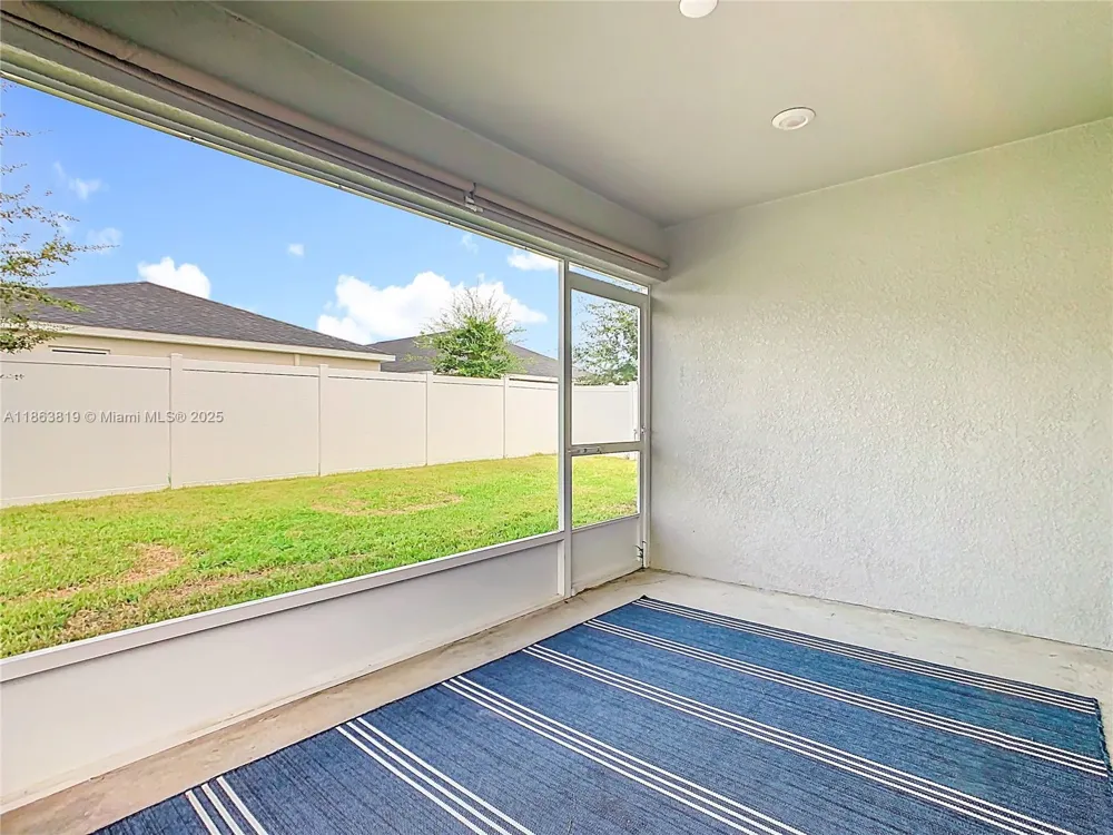 1060 Cascade Drive Davenport, FL 33837