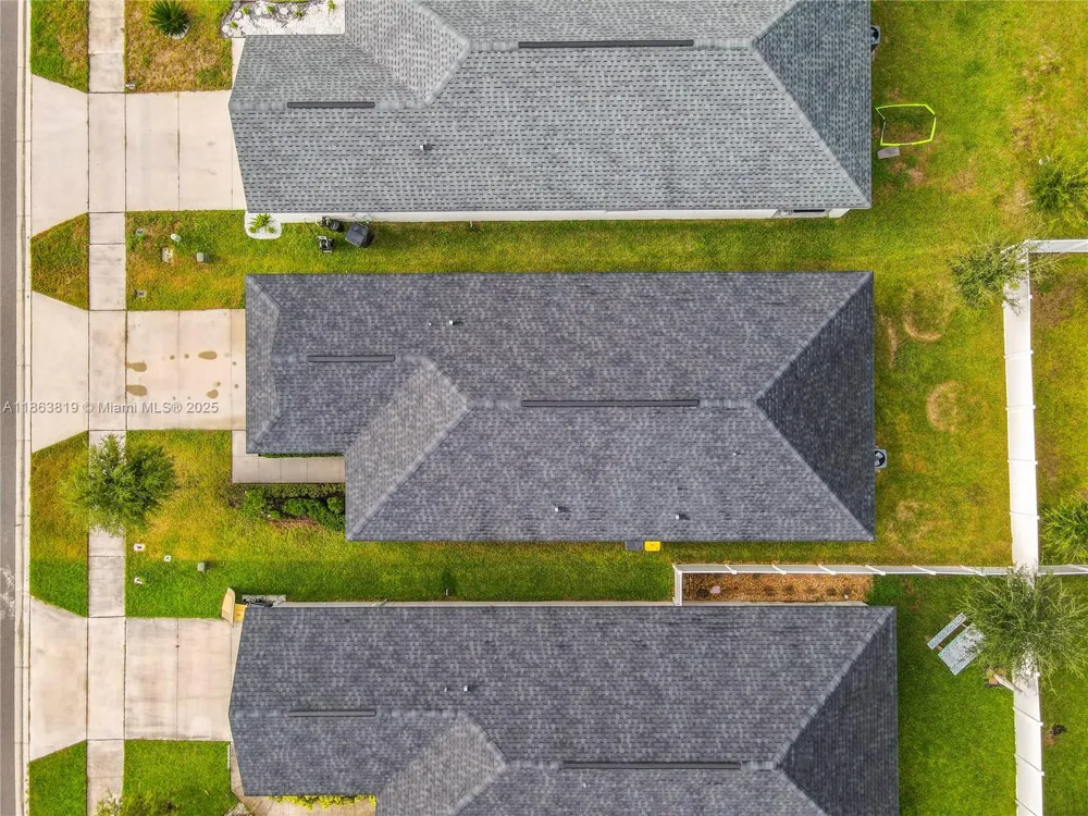 1060 Cascade Drive Davenport, FL 33837