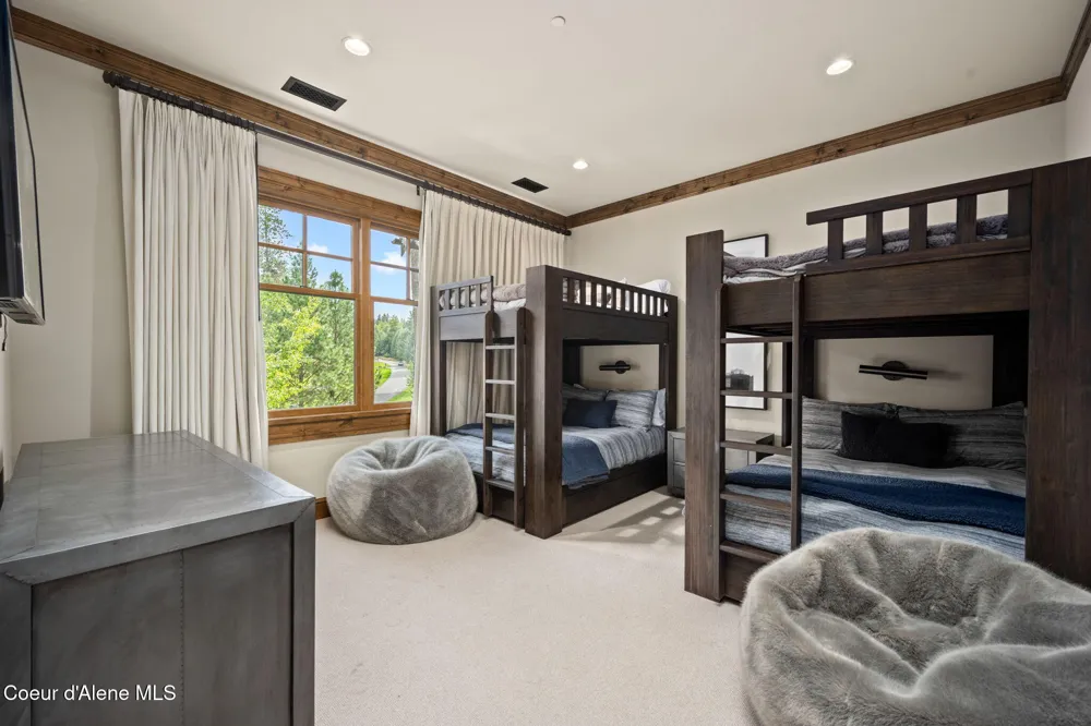 4757 S ARROW POINT DRIVE ##305 Harrison, ID 83833