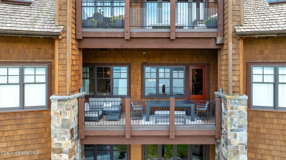 4757 S ARROW POINT DRIVE ##305 Harrison, ID 83833