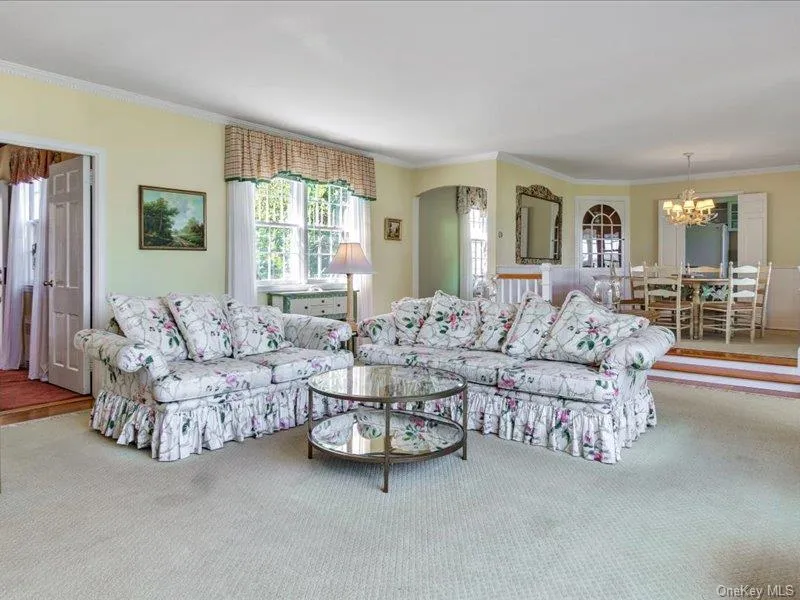 44 Griffing Avenue Westhampton Beach, NY 11978