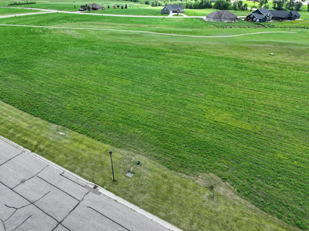 25227 Eagle Trace Hancock, MN 56244
