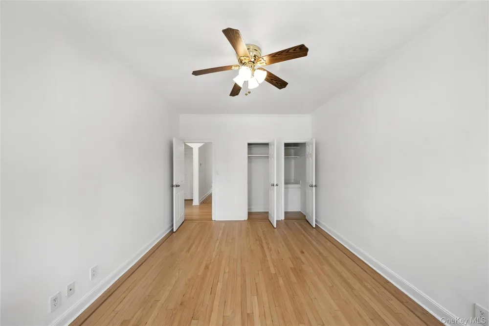 5958 69th Place Maspeth, NY 11378