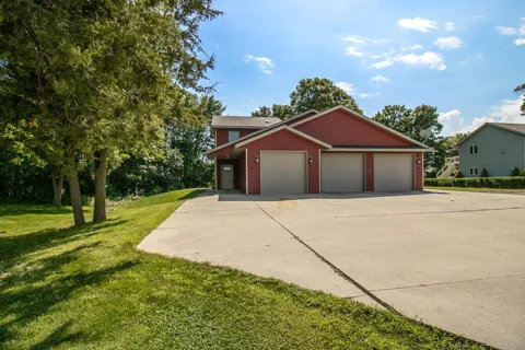101 Duck Lake Avenue