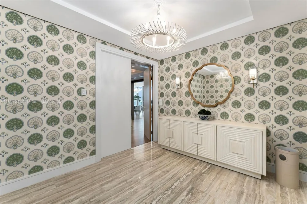 2627 S Bayshore Dr #2801 Miami, FL 33133