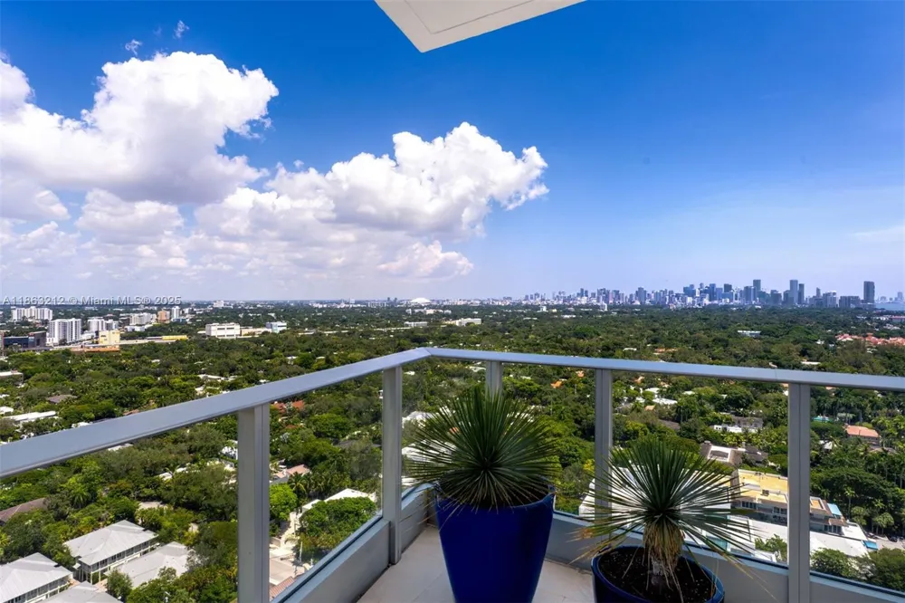 2627 S Bayshore Dr #2801 Miami, FL 33133