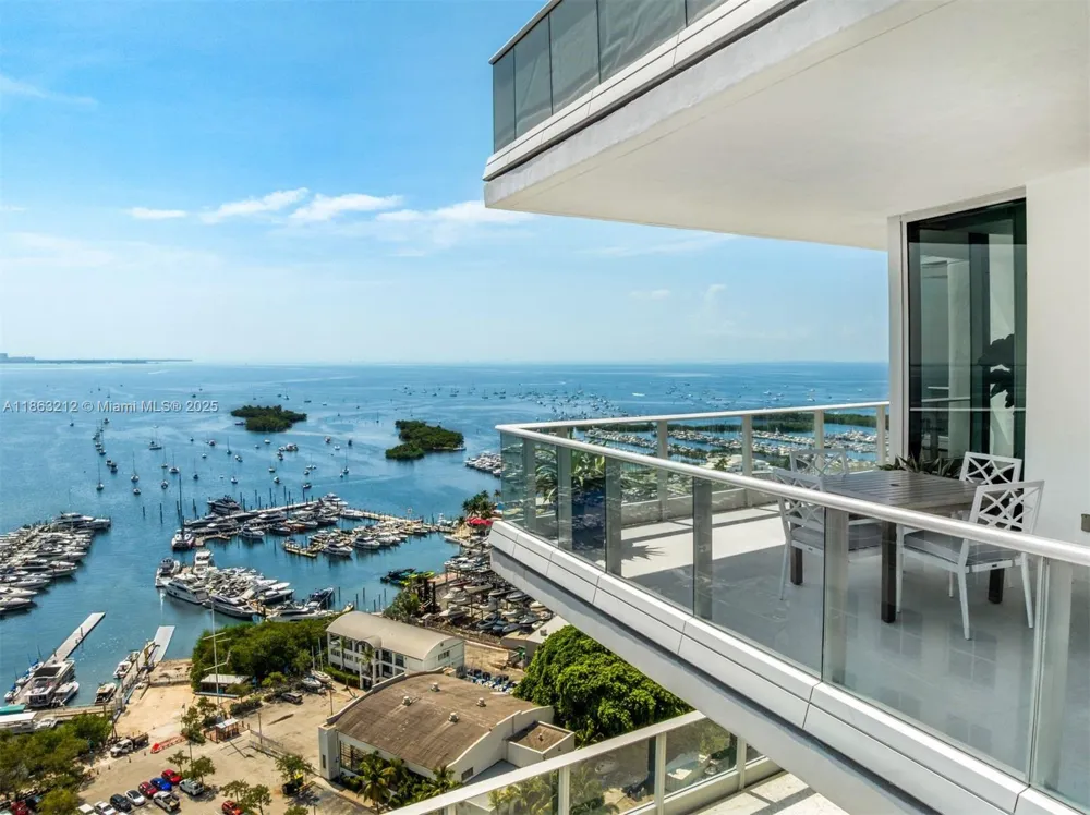 2627 S Bayshore Dr #2801 Miami, FL 33133