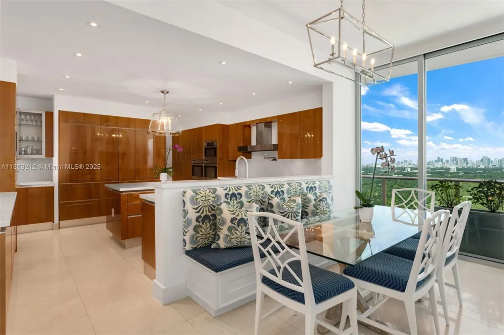 2627 S Bayshore Dr #2801 Miami, FL 33133