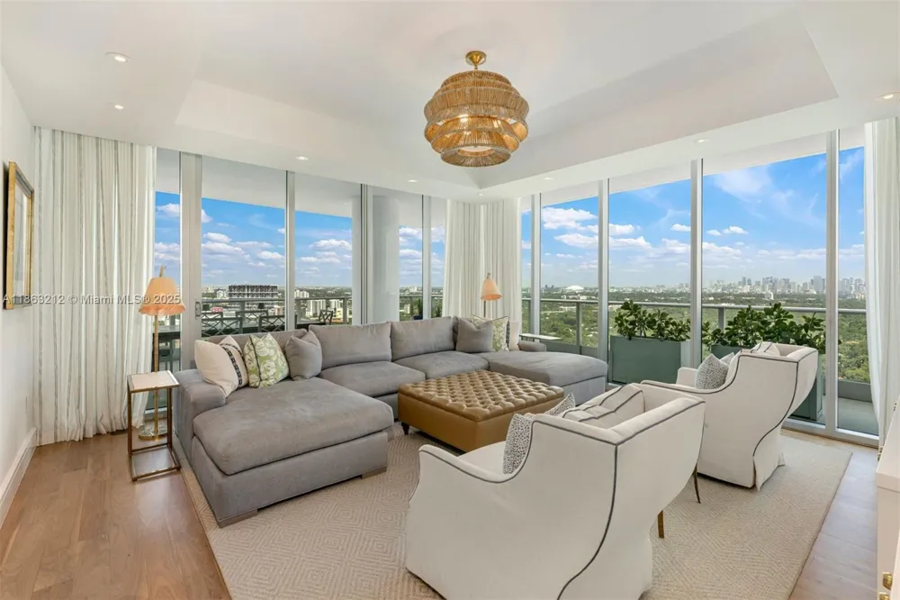 2627 S Bayshore Dr #2801 Miami, FL 33133