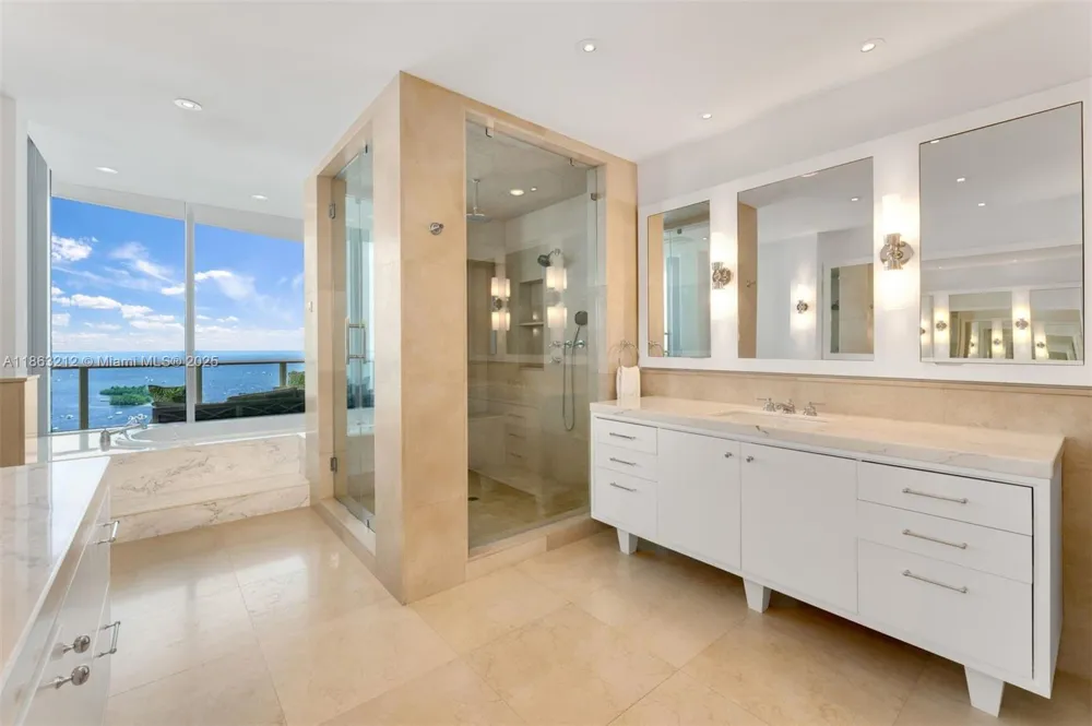 2627 S Bayshore Dr #2801 Miami, FL 33133