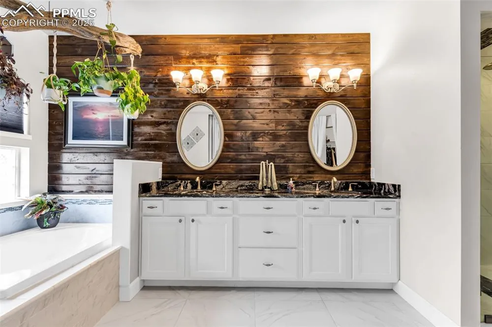 10380 Coyote Lane Rye, CO 81069