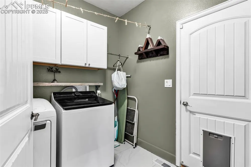 10380 Coyote Lane Rye, CO 81069