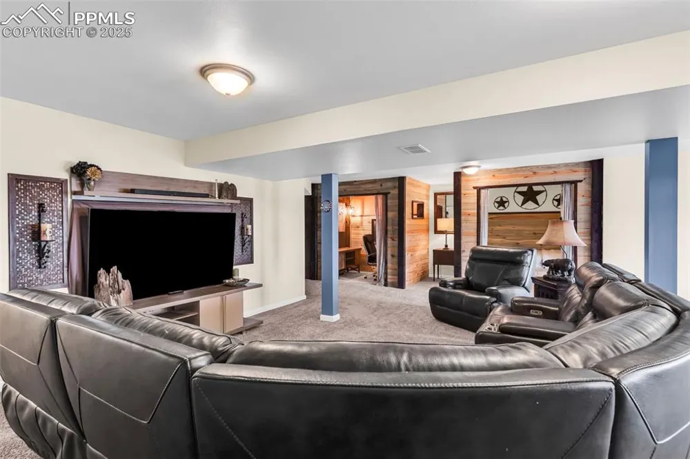 10380 Coyote Lane Rye, CO 81069