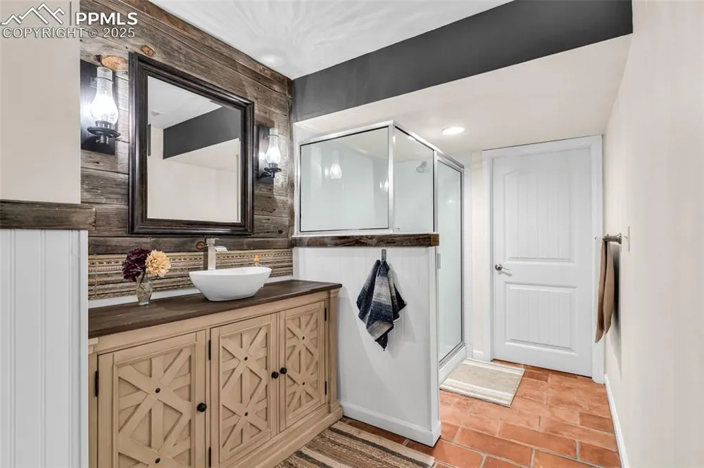 10380 Coyote Lane Rye, CO 81069