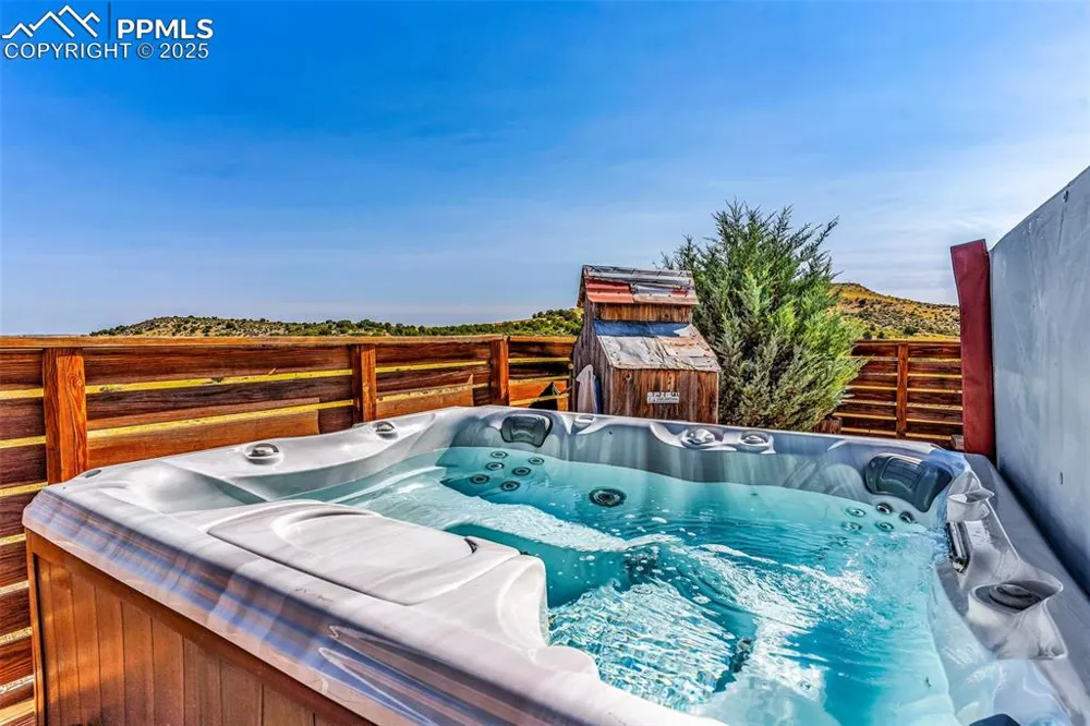 10380 Coyote Lane Rye, CO 81069