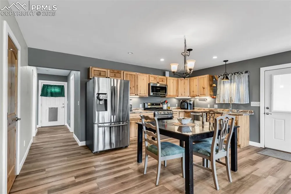 10380 Coyote Lane Rye, CO 81069
