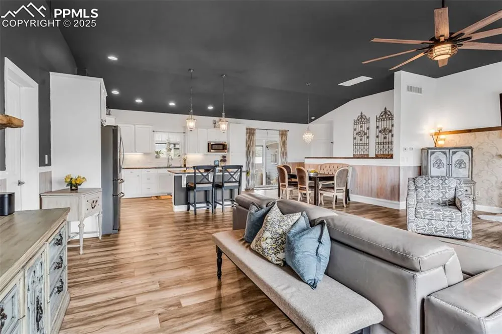 10380 Coyote Lane Rye, CO 81069
