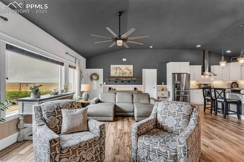 10380 Coyote Lane Rye, CO 81069