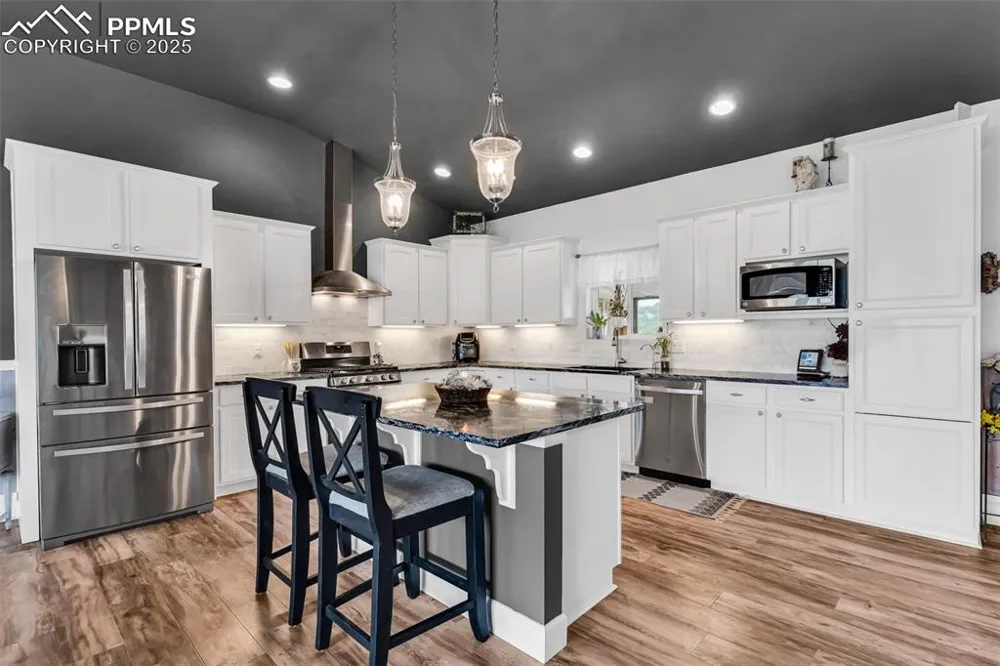 10380 Coyote Lane Rye, CO 81069