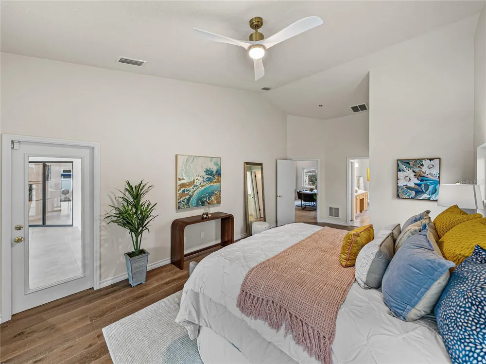 366 6TH AVENUE Tierra Verde, FL 33715