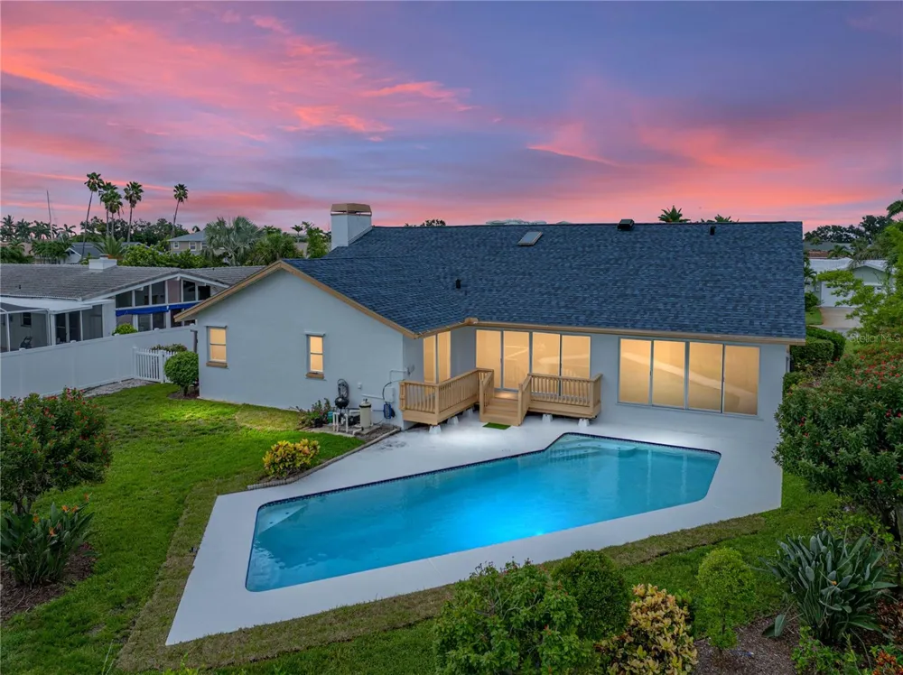 366 6TH AVENUE Tierra Verde, FL 33715